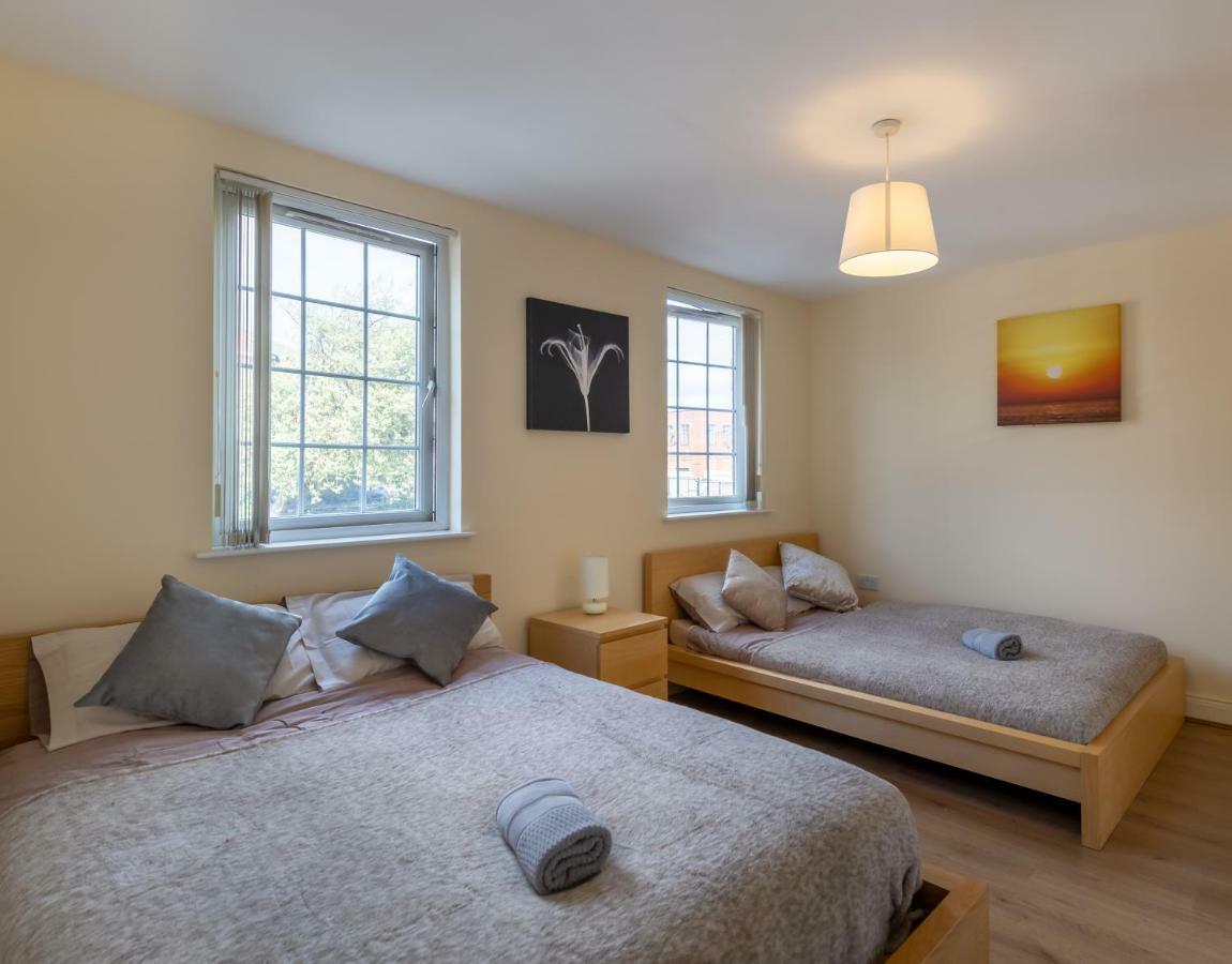 Newcastle City Centre Spacious Town House Free Parking And Wifi Esterno foto